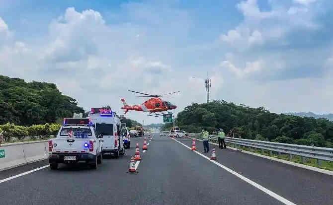 丹东高速公路汽车救援案例