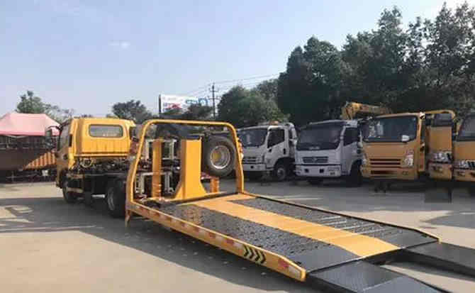 丹东汽车中途维修案例